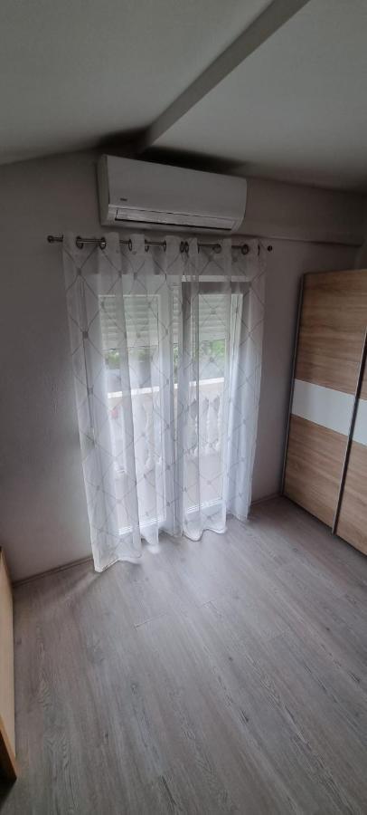 Apartmani Italo Biograd Na Moru Εξωτερικό φωτογραφία