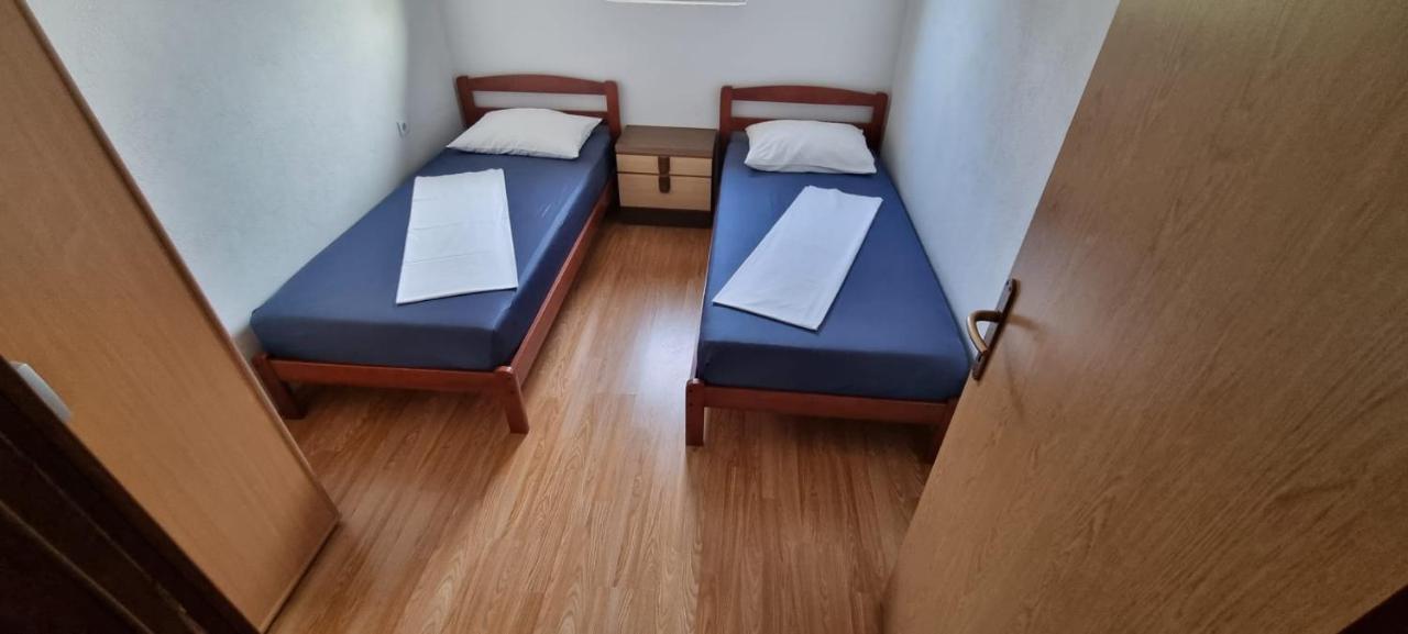 Apartmani Italo Biograd Na Moru Εξωτερικό φωτογραφία